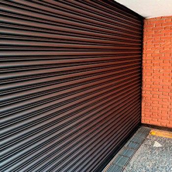 Porta de Aço Automática em São Gonçalo